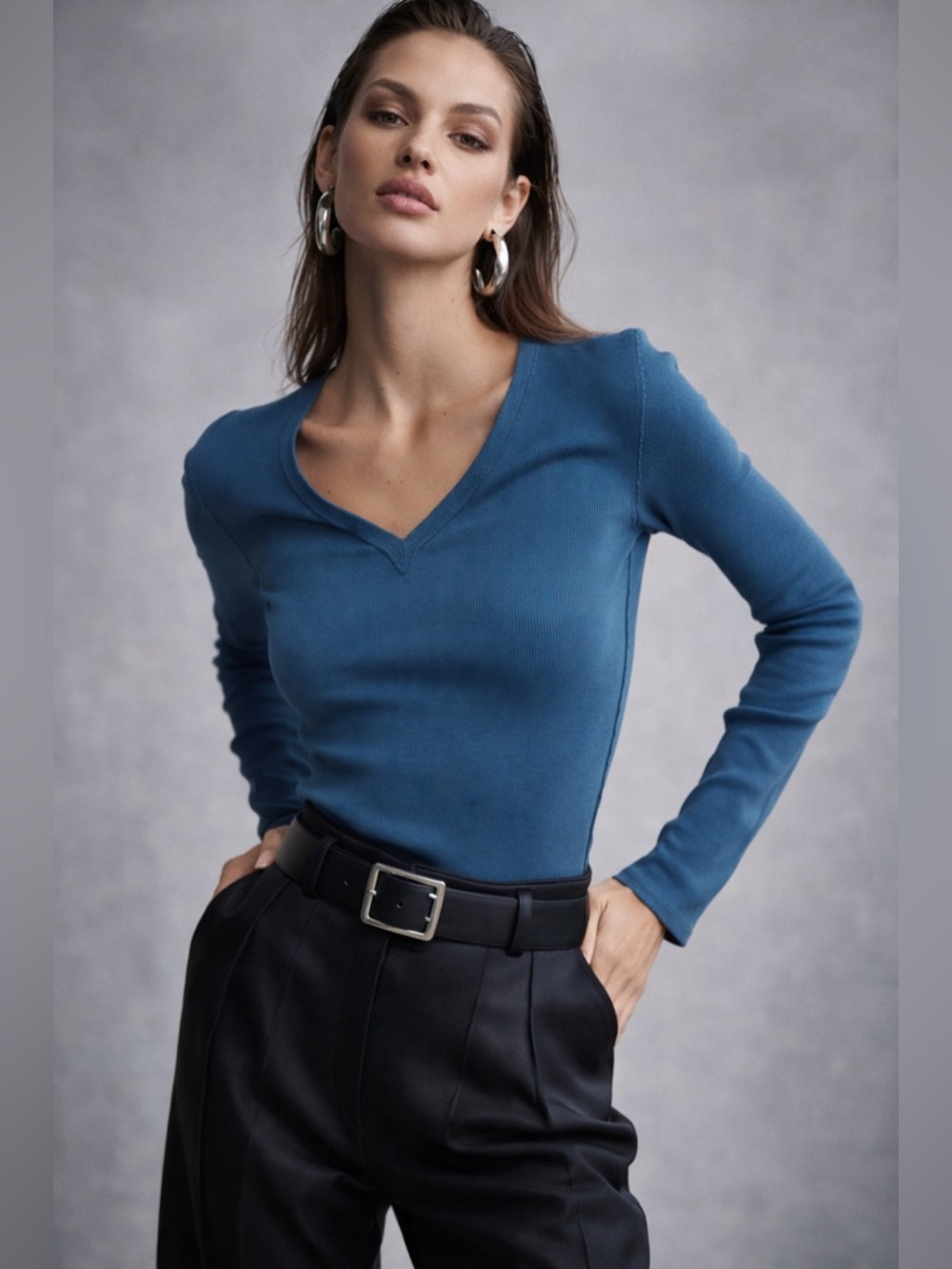 Free people We The Free V-Neck Long Sleeve Capsule Wardrobe Top Teal Blue XL